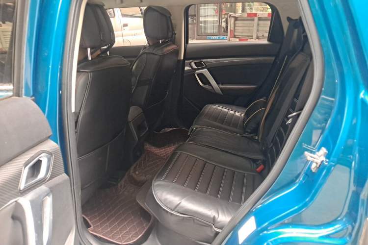 Used BAIC Off-Road BJ20 2016 1.5T CVT Prestige Edition Left Rear Seat