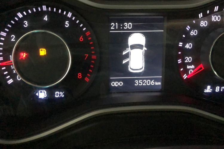 Used BAIC Off-Road BJ20 2016 1.5T Manual Luxury Model Odometer Close Up