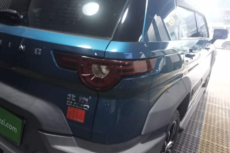 Used BAIC Off-Road BJ20 2016 1.5T CVT Luxury Model Right Rear Taillight