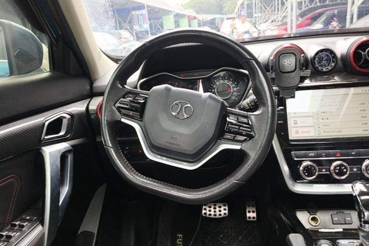 Used BAIC Off-Road BJ20 2016 1.5T CVT Luxury Model Steering Wheel