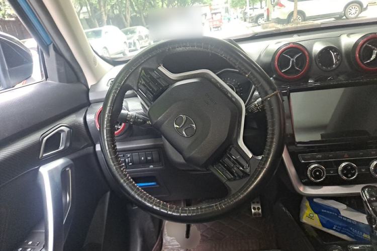 Used BAIC Off-Road BJ20 2016 1.5T CVT Prestige Edition Steering Wheel