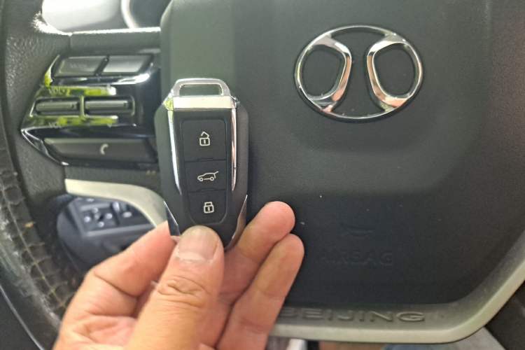 Used BAIC Off-Road BJ20 2016 1.5T CVT Prestige Edition Vehicle Key