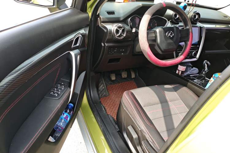 Used BAIC Off-Road BJ20 2016 1.5T Manual Elite Edition Driver Seat