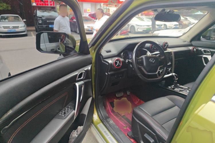 Used BAIC Off-Road BJ20 2016 1.5T CVT Luxury Model Driver Seat