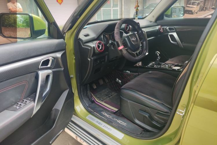Used BAIC Off-Road BJ20 2016 1.5T Manual Luxury Model Driver Seat