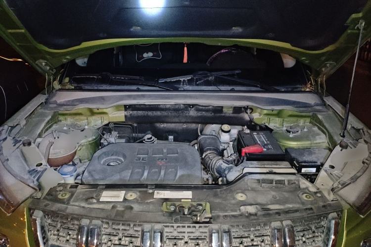 Used BAIC Off-Road BJ20 2016 1.5T CVT Luxury Model Engine Bay