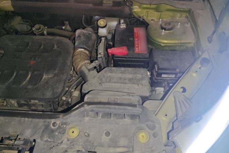 Used BAIC Off-Road BJ20 2016 1.5T CVT Luxury Model Engine Bay Left