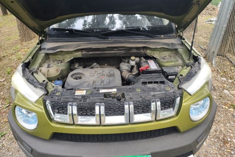 Used BAIC Off-Road BJ20 2016 1.5T CVT Luxury Model Engine Bay