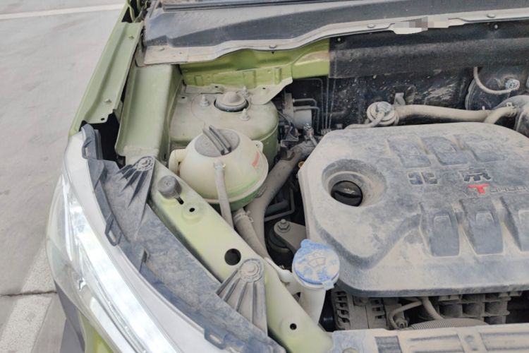 Used BAIC Off-Road BJ20 2016 1.5T CVT Luxury Model Engine Bay Right