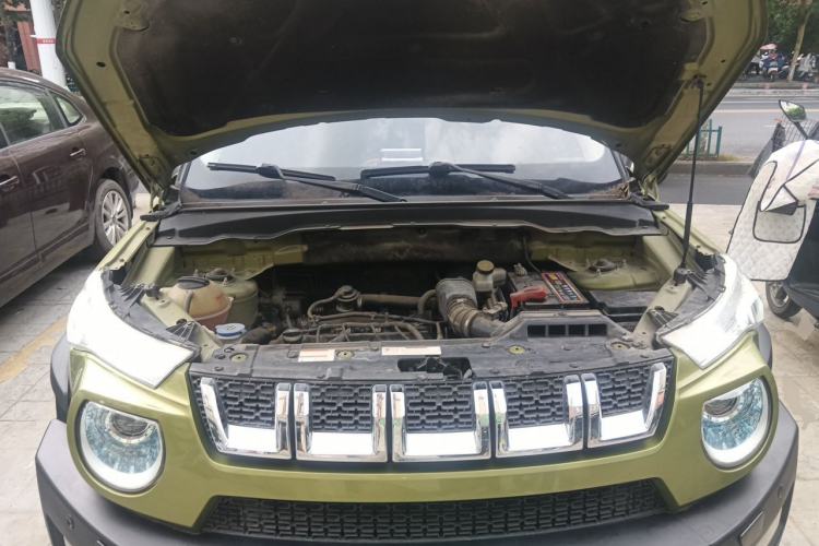 Used BAIC Off-Road BJ20 2016 1.5T CVT Luxury Model Engine Bay