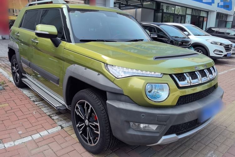 Used BAIC Off-Road BJ20 2016 1.5T CVT Luxury Model Exterior 2