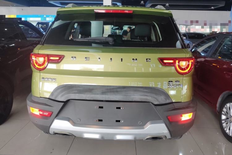 Used BAIC Off-Road BJ20 2016 1.5T Manual Luxury Model Exterior 3