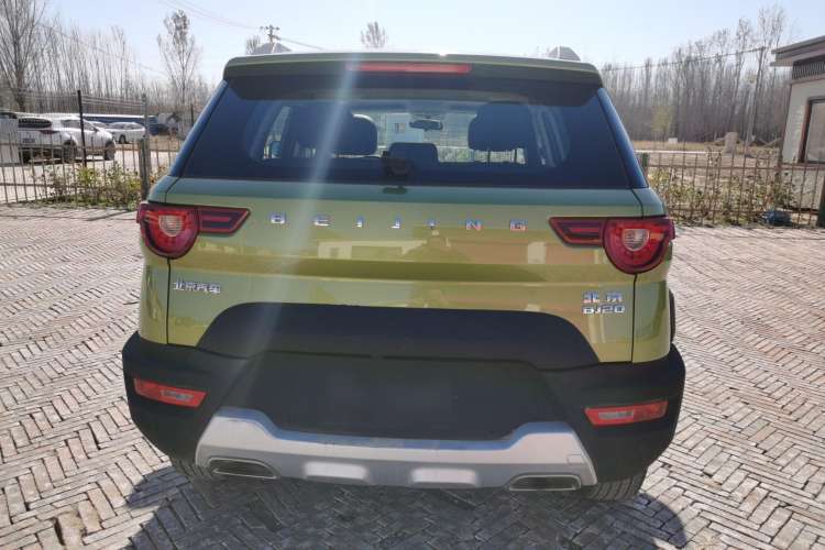 Used BAIC Off-Road BJ20 2016 1.5T CVT Luxury Model Exterior 4