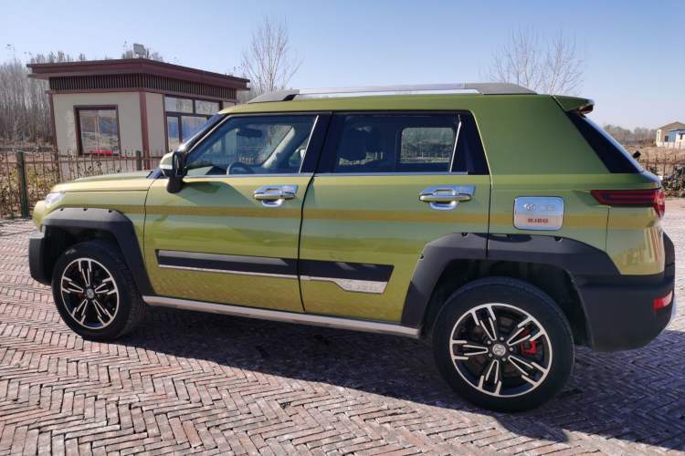 Used BAIC Off-Road BJ20 2016 1.5T CVT Luxury Model Exterior 5