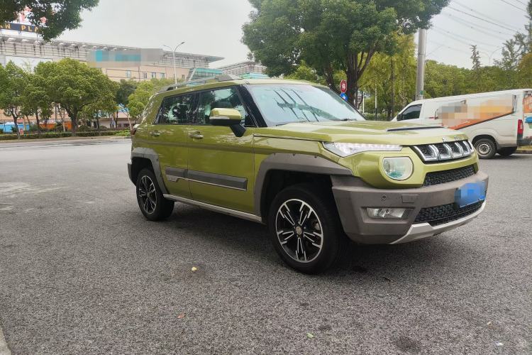 Used BAIC Off-Road BJ20 2016 1.5T Manual Luxury Model Exterior 7