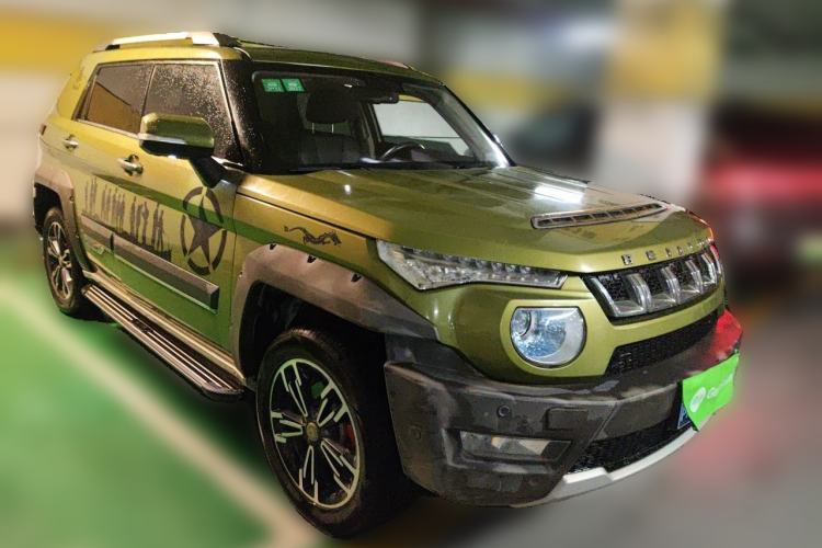 Used BAIC Off-Road BJ20 2016 1.5T CVT Prestige Edition Front Right 45 Deg