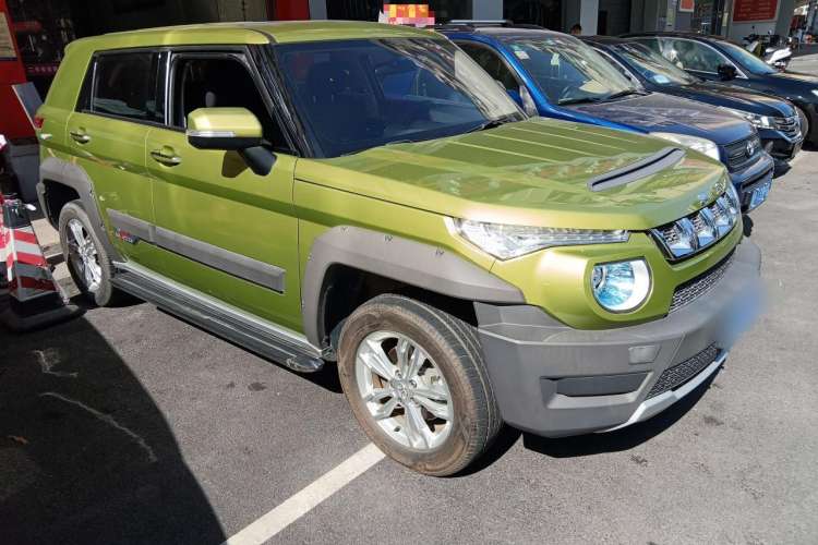 Used BAIC Off-Road BJ20 2016 1.5T CVT Elite Model Front Right 45 Deg