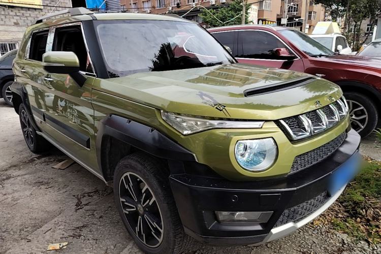 Used BAIC Off-Road BJ20 2016 1.5T CVT Luxury Model Front Right 45 Deg