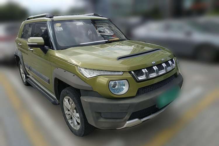 Used BAIC Off-Road BJ20 2016 1.5T CVT Elite Model Front Right 45 Deg