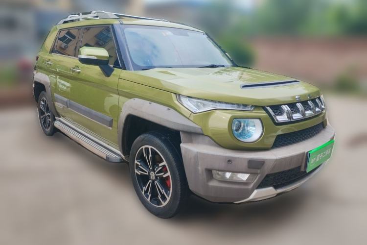 Used BAIC Off-Road BJ20 2016 1.5T Manual Luxury Model Front Right 45 Deg