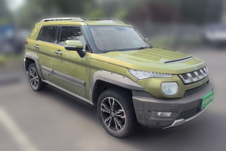 Used BAIC Off-Road BJ20 2016 1.5T CVT Prestige Edition Front Right 45 Deg
