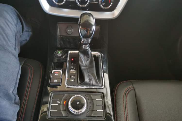 Used BAIC Off-Road BJ20 2016 1.5T CVT Luxury Model Gear Lever