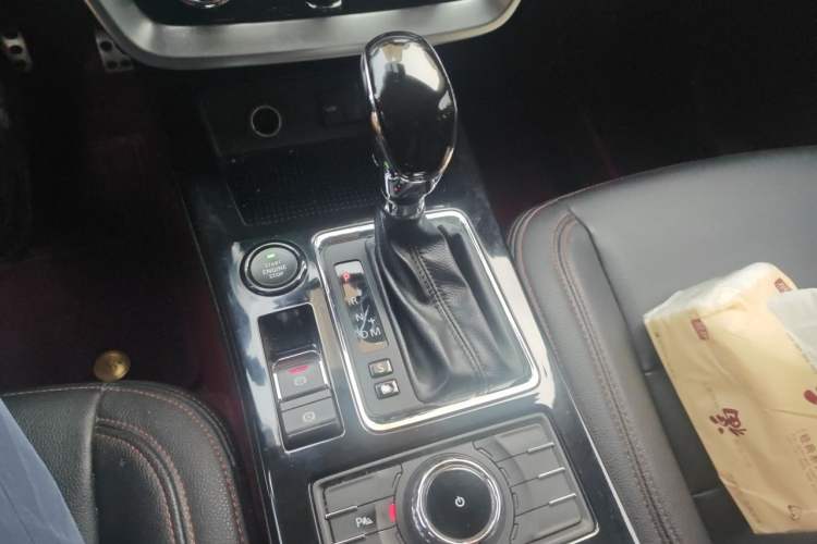 Used BAIC Off-Road BJ20 2016 1.5T CVT Luxury Model Gear Lever