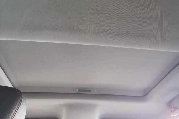 Used BAIC Off-Road BJ20 2016 1.5T CVT Luxury Model Headliner