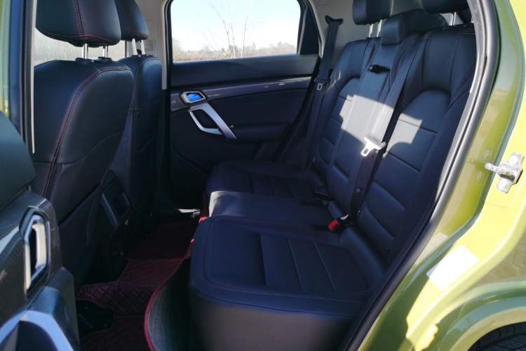 Used BAIC Off-Road BJ20 2016 1.5T CVT Luxury Model Interior 1