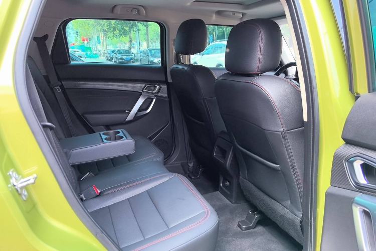Used BAIC Off-Road BJ20 2016 1.5T CVT Luxury Model Interior 1