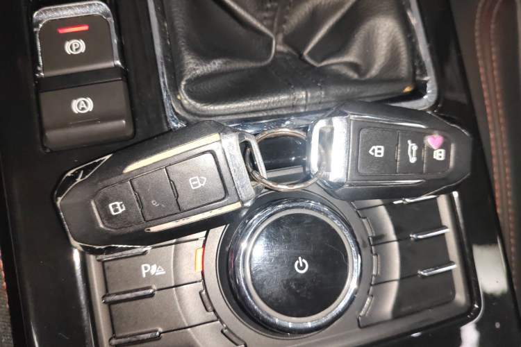 Used BAIC Off-Road BJ20 2016 1.5T Manual Luxury Model Interior 1