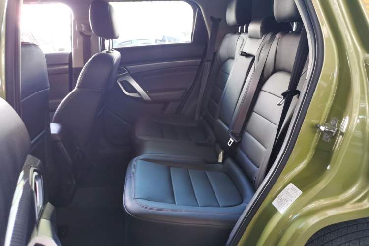 Used BAIC Off-Road BJ20 2016 1.5T CVT Luxury Model Left Rear Seat