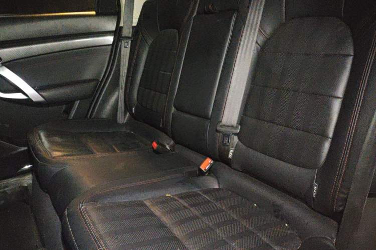 Used BAIC Off-Road BJ20 2016 1.5T CVT Prestige Edition Left Rear Seat