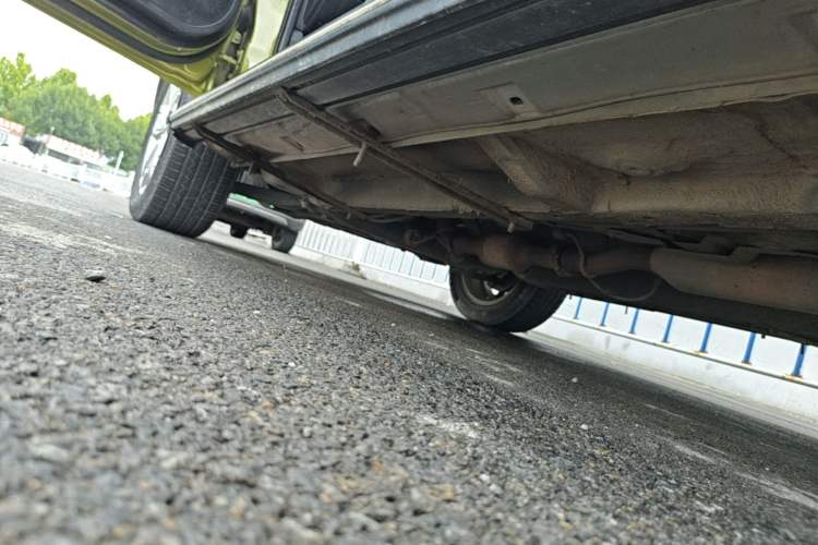 Used BAIC Off-Road BJ20 2016 1.5T CVT Elite Model Left Side Sill