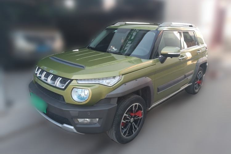 Used BAIC Off-Road BJ20 2016 1.5T CVT Luxury Model Guazi used car, China used car export, Used car for sale, Used cars, Cheapest cars for sale