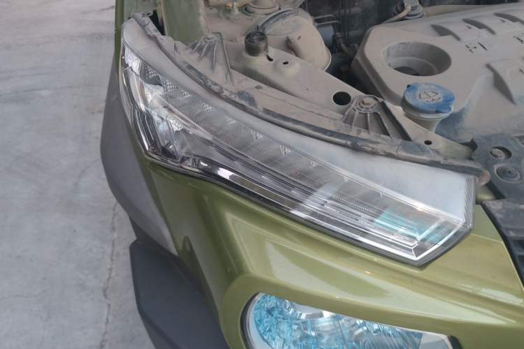 Used BAIC Off-Road BJ20 2016 1.5T CVT Luxury Model Right Front Headlight