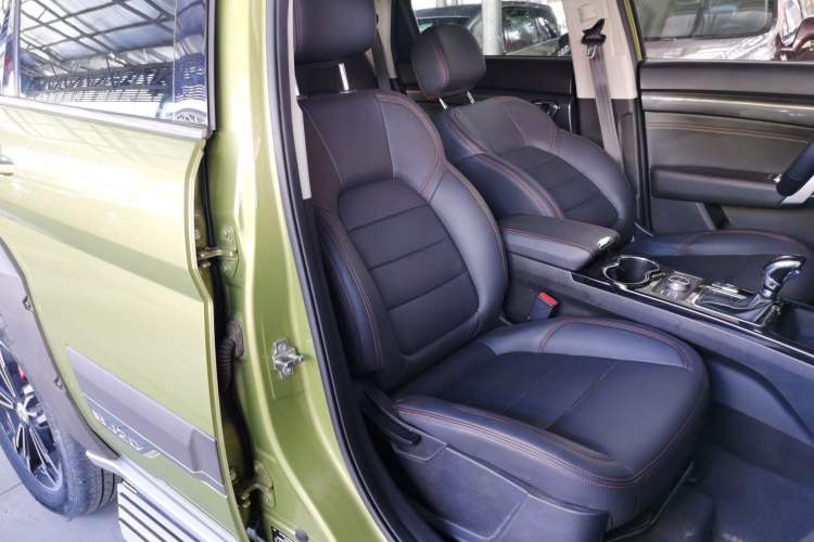 Used BAIC Off-Road BJ20 2016 1.5T CVT Luxury Model Right Front Seat