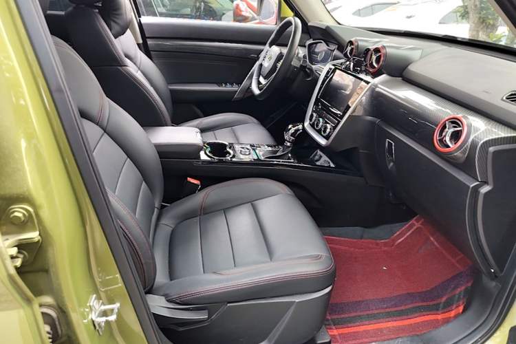 Used BAIC Off-Road BJ20 2016 1.5T CVT Luxury Model Right Front Seat