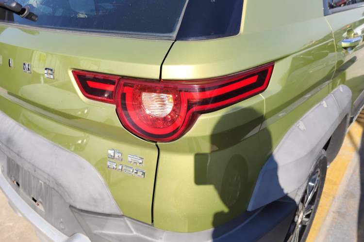 Used BAIC Off-Road BJ20 2016 1.5T Manual Luxury Model Right Rear Taillight