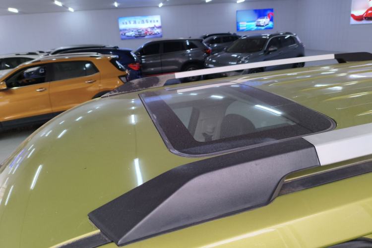 Used BAIC Off-Road BJ20 2016 1.5T CVT Luxury Model Roof