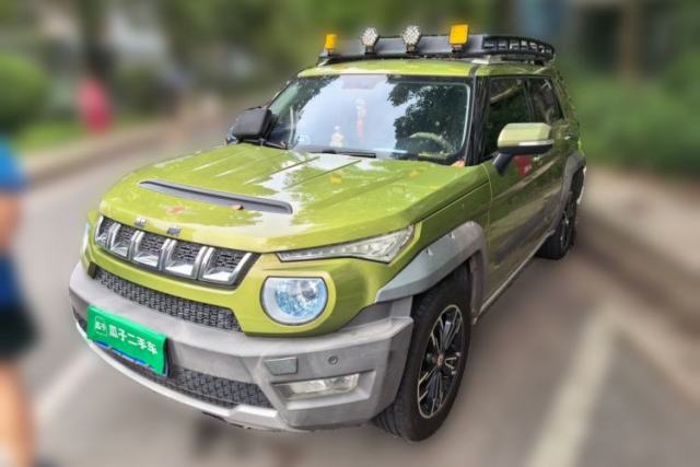 BAIC Off-Road BJ20 2016 1.5T CVT Luxury Model usata