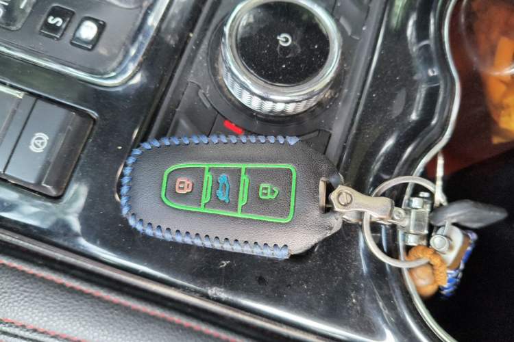 Used BAIC Off-Road BJ20 2016 1.5T CVT Luxury Model Vehicle Key