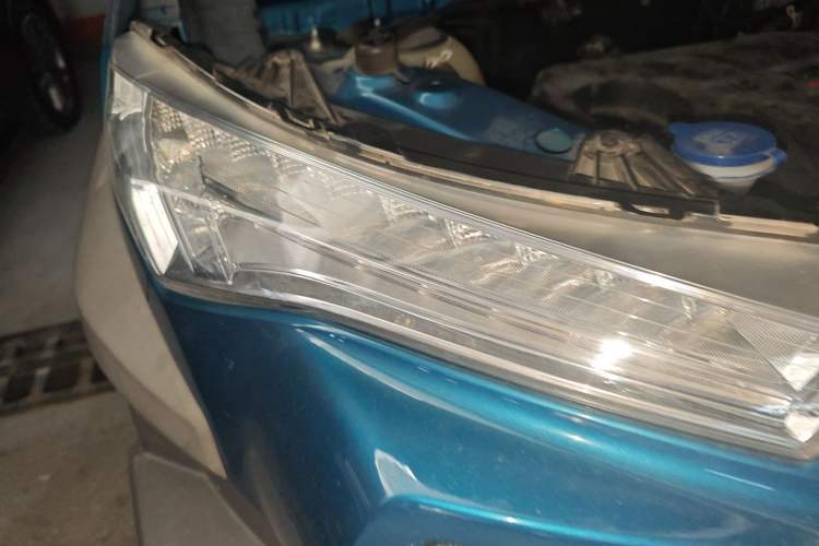 Used BAIC Off-Road BJ20 2016 1.5T Manual Luxury Model Right Front Headlight