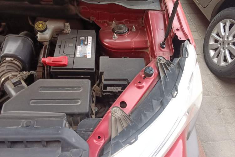 Used BAIC Off-Road BJ20 2016 1.5T CVT Luxury Model Engine Bay Left