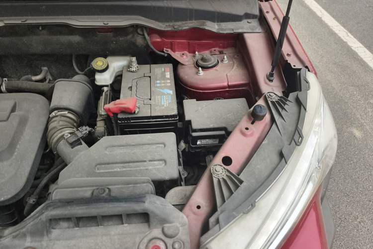 Used BAIC Off-Road BJ20 2016 1.5T Manual Luxury Model Engine Bay Left