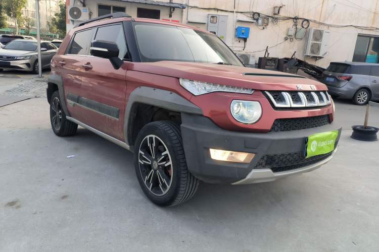 Used BAIC Off-Road BJ20 2016 1.5T CVT Luxury Model Exterior 2