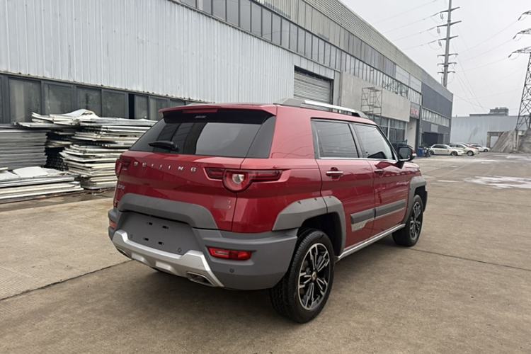 Used BAIC Off-Road BJ20 2016 1.5T CVT Luxury Model Exterior 3