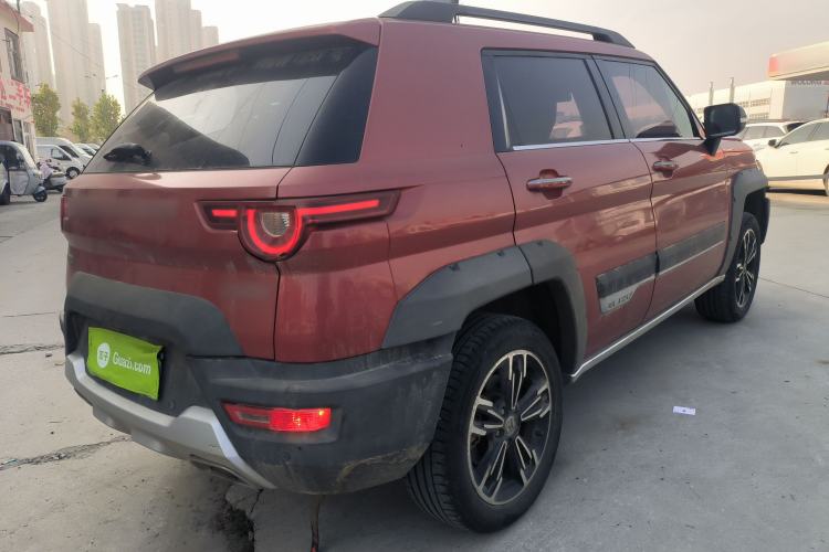 Used BAIC Off-Road BJ20 2016 1.5T CVT Luxury Model Exterior 5