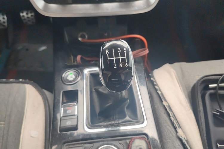 Used BAIC Off-Road BJ20 2016 1.5T Manual Luxury Model Gear Lever