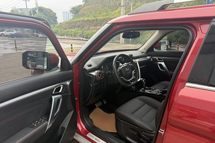Used BAIC Off-Road BJ20 2016 1.5T CVT Luxury Model Interior 6